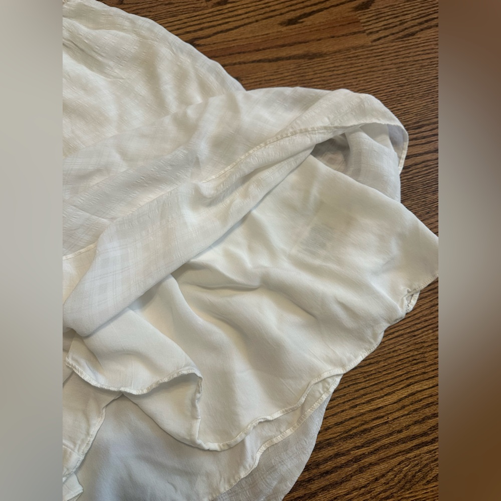 Aritzia Wilfred Strapless Smocked Dress - Picture 5 of 12